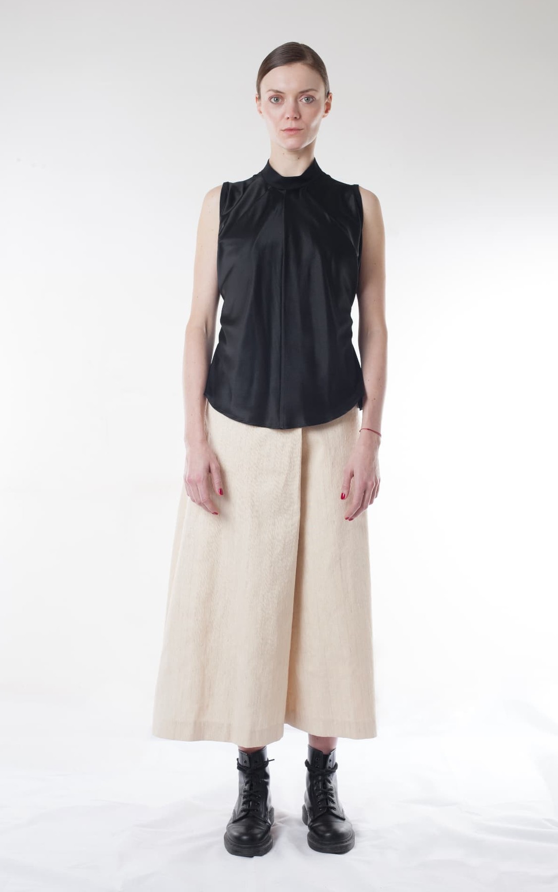 Shen Trousers, worn — front